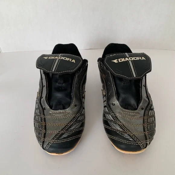 Diadora Cleats Black Silver White Shoes Baseball Boy’s Size 1 - Picture 5 of 16